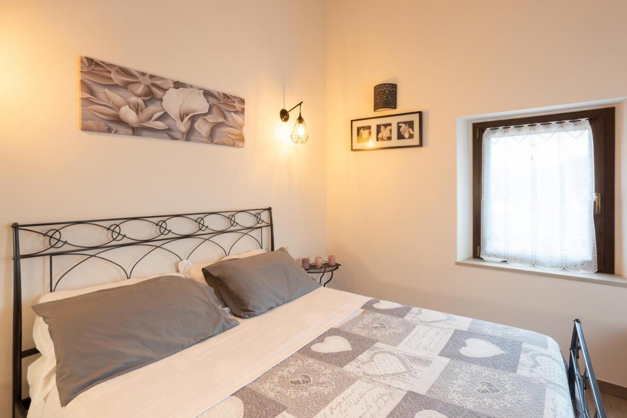 Il Casolare Bed & Breakfast Gradara Exterior photo