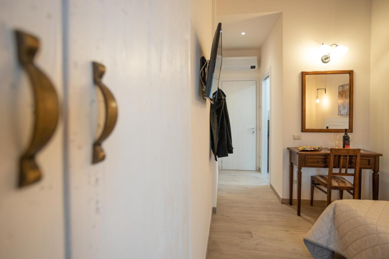 Il Casolare Bed & Breakfast Gradara Exterior photo